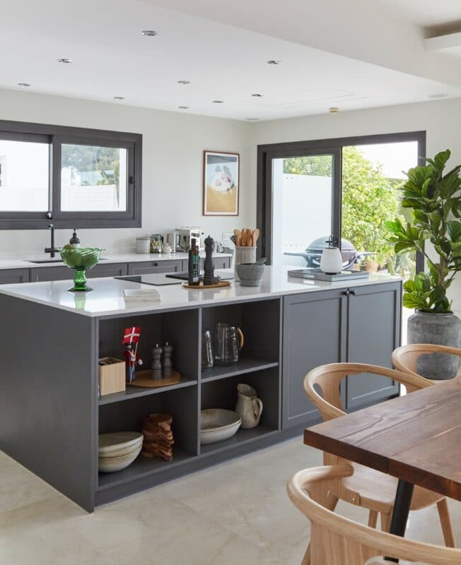 Marbella villa køkkenalrum køkkenø