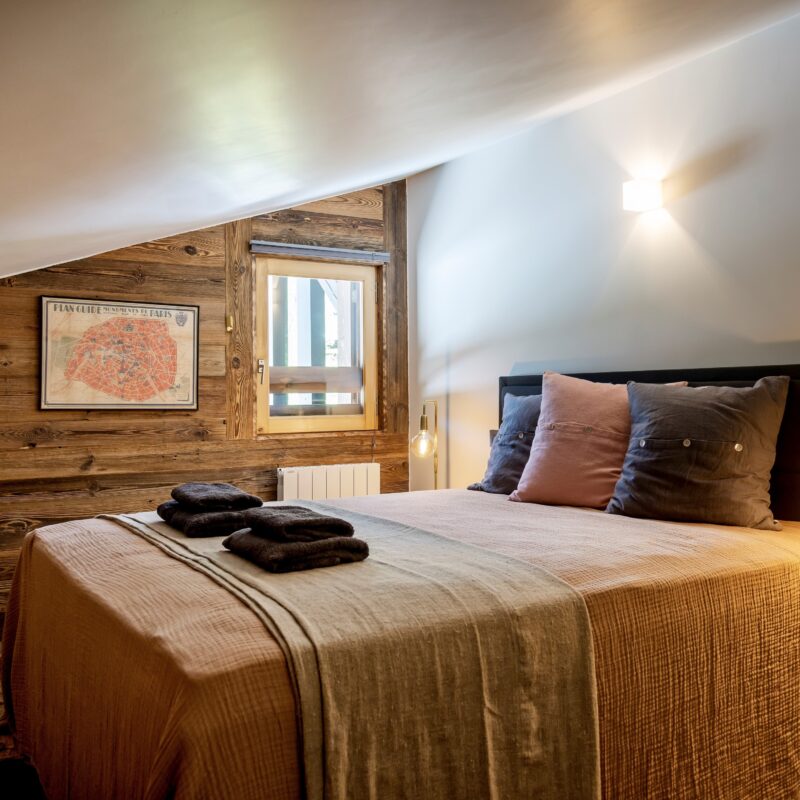 seng pyntepuder loft sengetæppe feriebolig