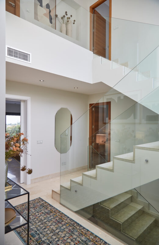 Marbella bolig entré Rugvista Specktrum