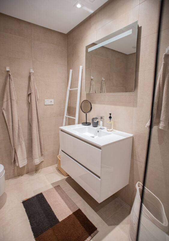 Marbella lejlighed badeværelse