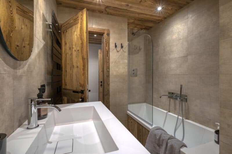 badekar skihytte skiferie feriebolig luksus