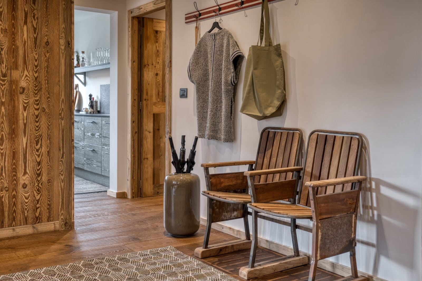 biografsæder vintage genbrug chalet