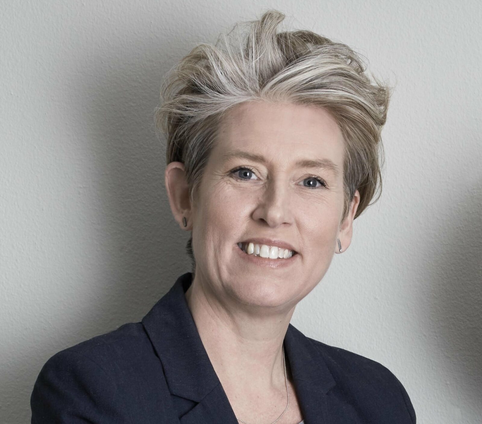 Mille Fly, indretningsarkitekt