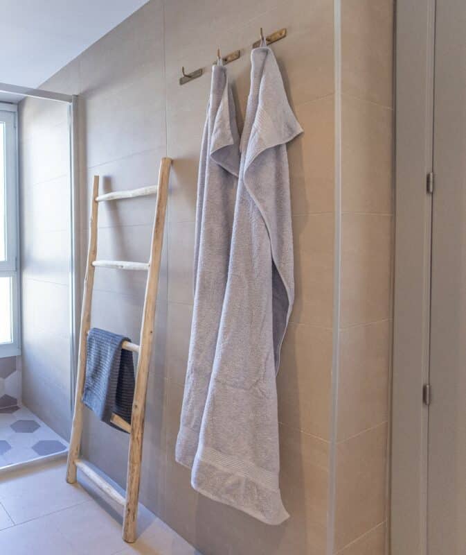 Mallorca feriebolig lejlighed badeværelse