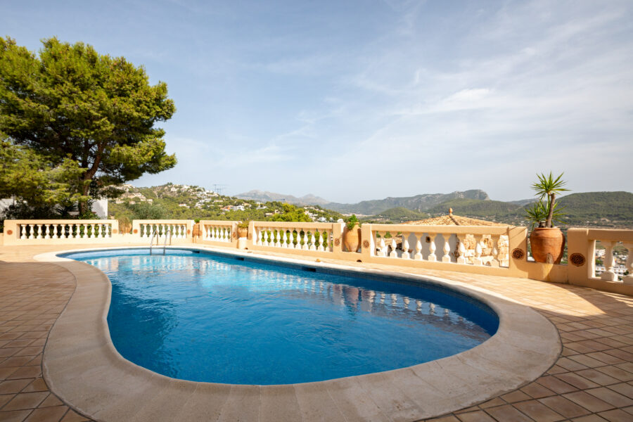 pool mallorca luksusbolig