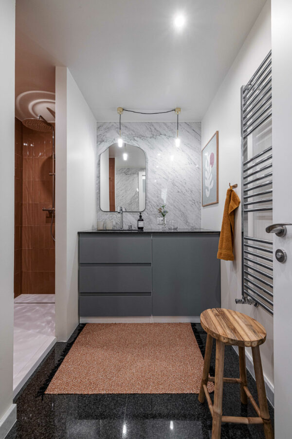 feriebolig frankrig badeværelse